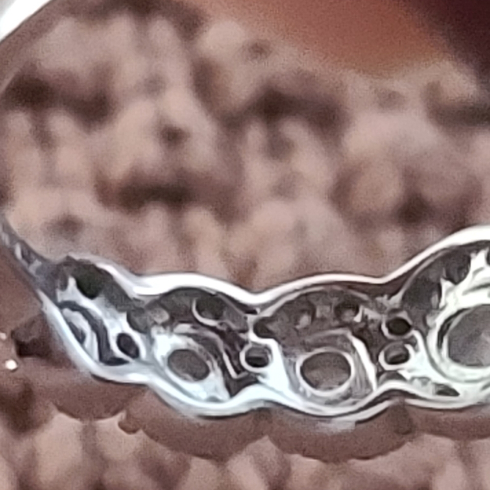 Silver Ring - Picture 5 of 7